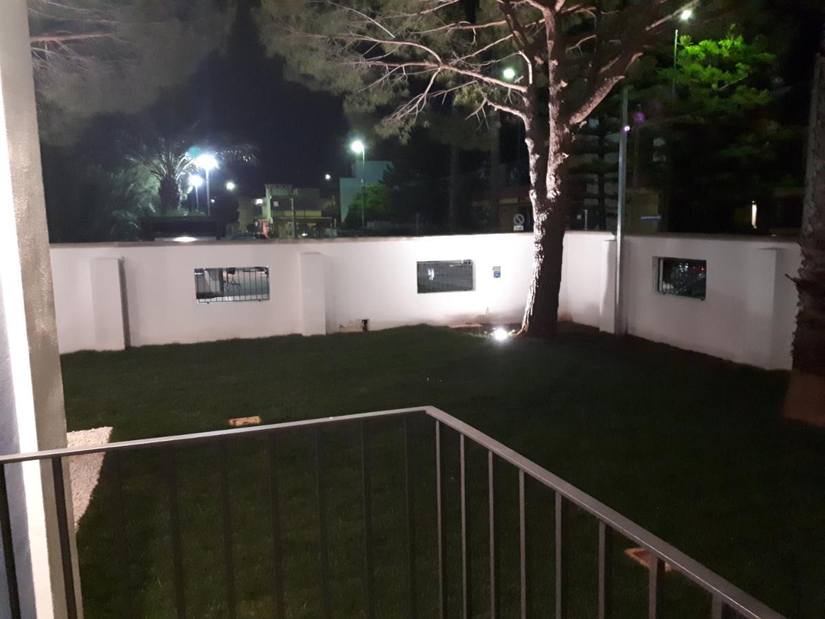 La Casa Di Francesca B&B Con Parcheggio Privato Porto Cesareo Exterior foto